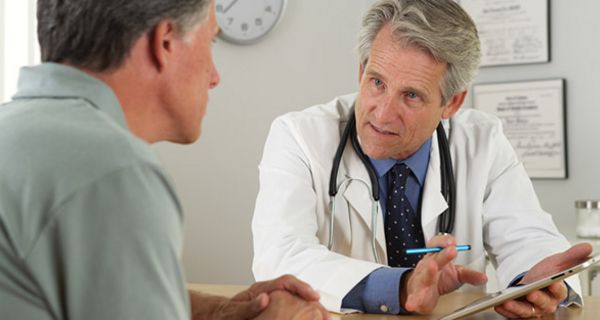 Prostatakrebs lässt sich auf verschiedene Weise behandeln.