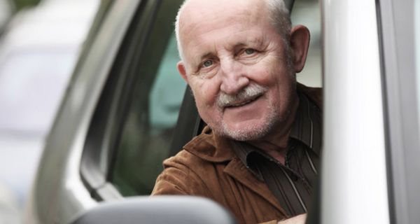 Um mit Diabetes im Straßenverkehr sicher unterwegs zu sein, müssen Patienten einiges beachten.