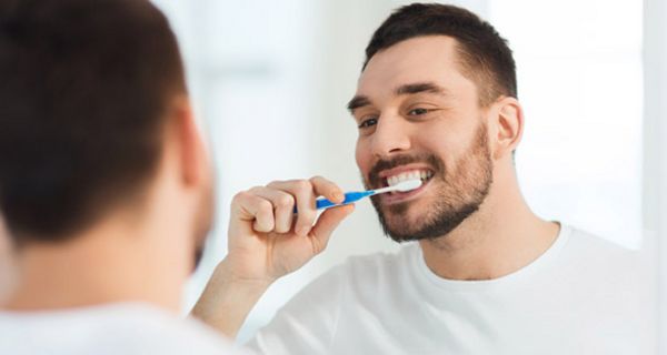 Zahnpasta allein schützt nicht vor Zahnerosion.