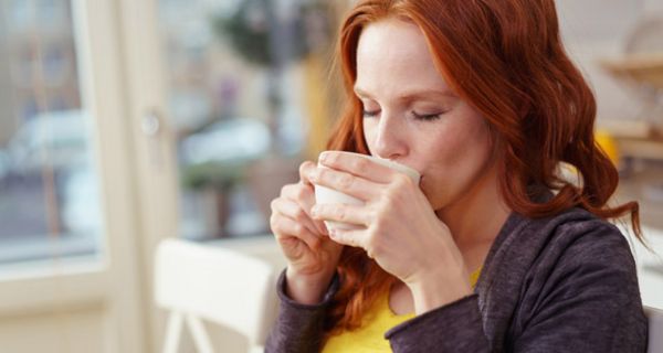 Forscher haben untersucht, ob Kaffee für Migräne verantwortlich ist.
