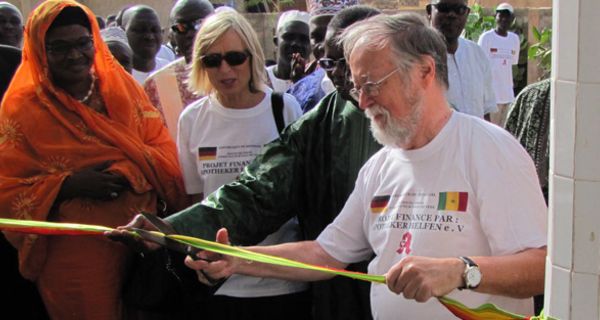 Eröffnung der Krankenstation im Senegal.