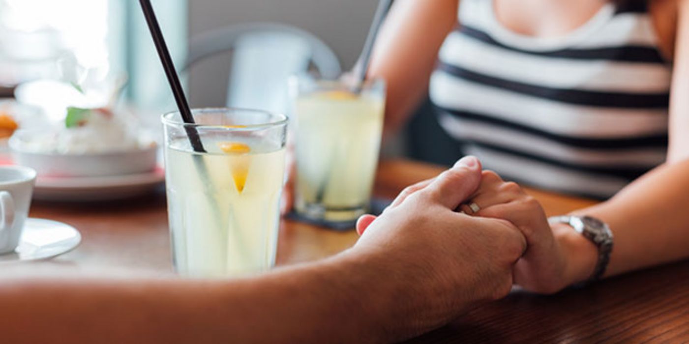 Gezuckerte Getränke wie Limo oder Cola haben Nachteile für die Fruchtbarkeit.