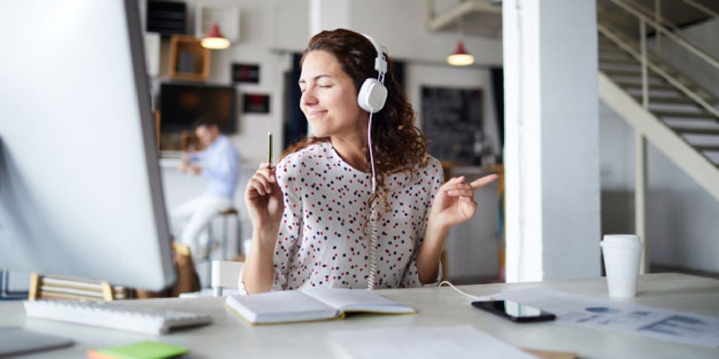 Schöne Musik verbessert zwar die Stimmung, nicht aber die Kreativität. 