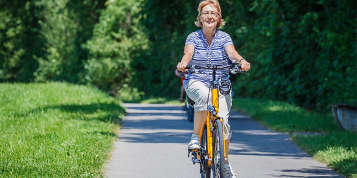 Wer Ausflüge oder Besorgungen in der Umgebung macht, kommt mit dem Fahrrad meist gut zurecht.