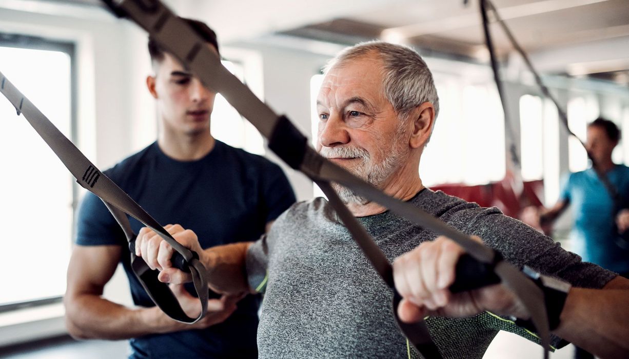 Gezieltes Training beugt Rückenschmerzen vor.