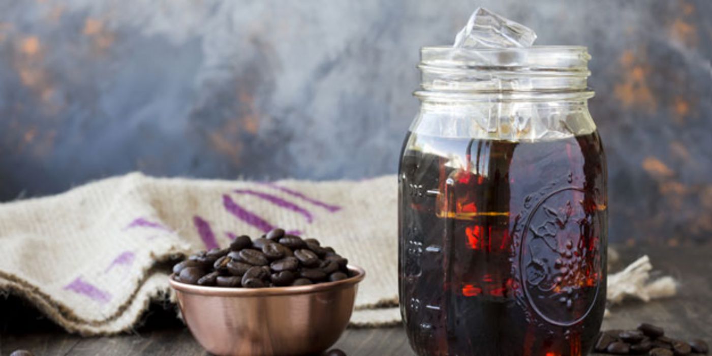 Cold Brew Coffee ist, anders als oft angenommen, nicht gesünder als die heiße Variante.