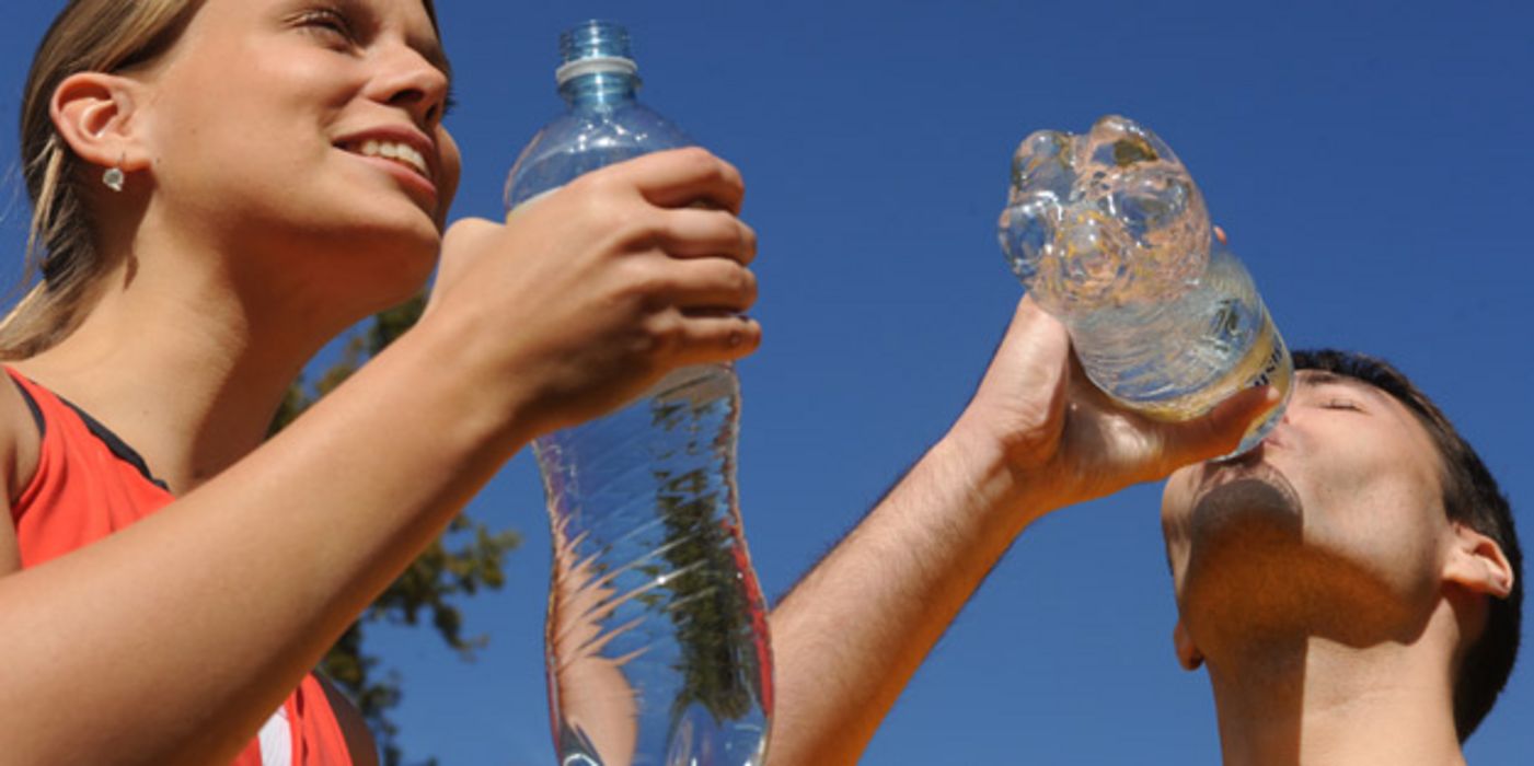 Jogger beim Trinken