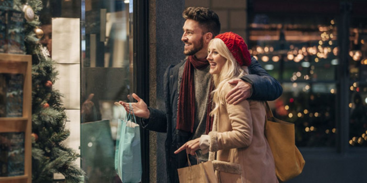 Weihnachtliche Düfte verleiten offenbar zu Luxuskäufen.