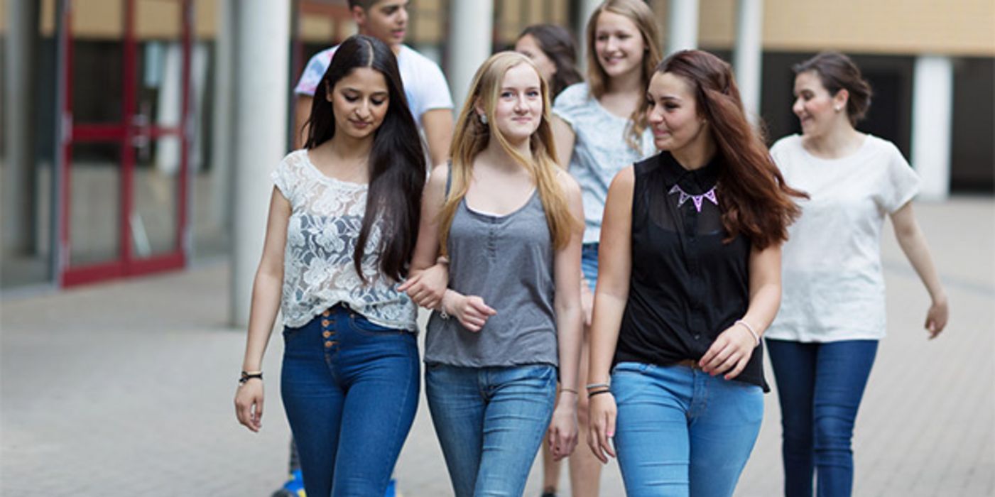 In einigen Schulen treten Essstörungen häufiger auf als bei anderen.