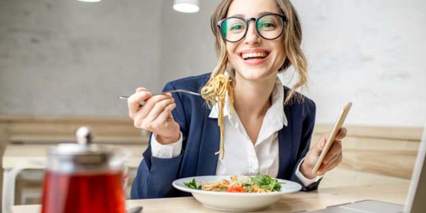 Manche Menschen können essen, was ihnen gefällt, ohne dass ihre Figur darunter leidet.