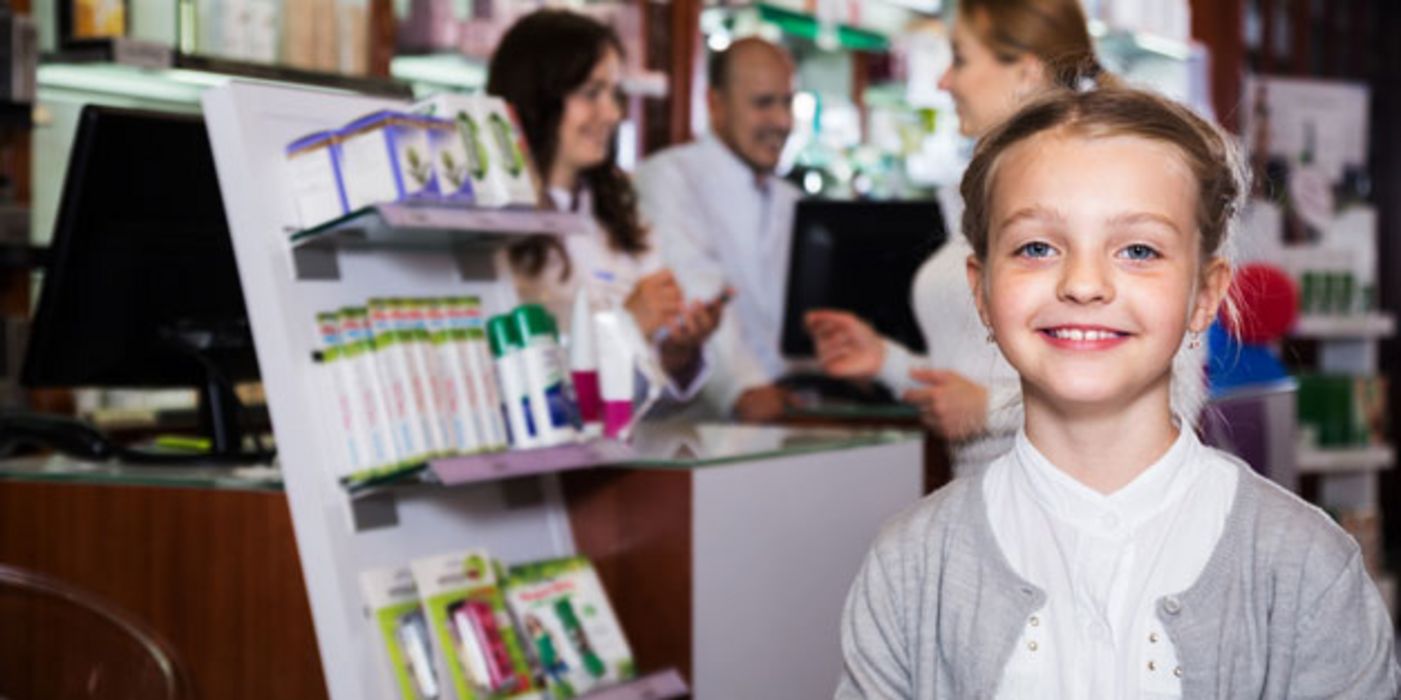 Am besten gehen Kinder in Begleitung der Eltern in die Apotheke.