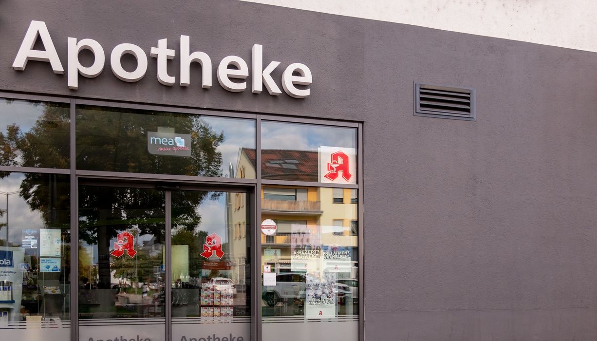 Apotheke.